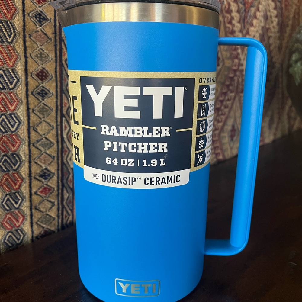 YETI Rambler 64 oz Big Wave Blue Pitcher BRAND NEW